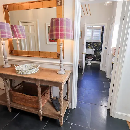 Wykefield * Hawkshead